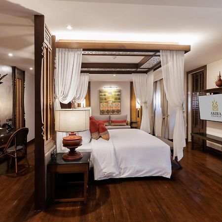 Akira Thaphae Hotel เชียงใหม่ ภายนอก รูปภาพ