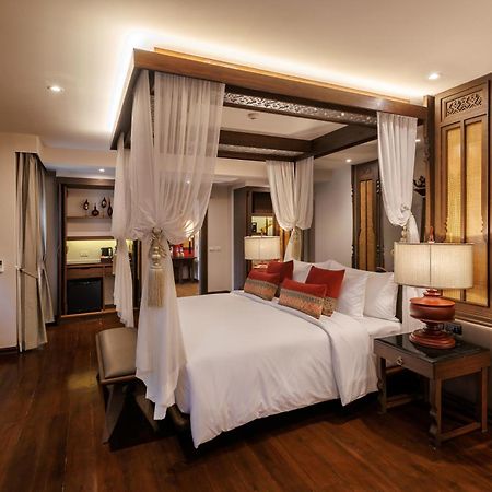 Akira Thaphae Hotel เชียงใหม่ ภายนอก รูปภาพ