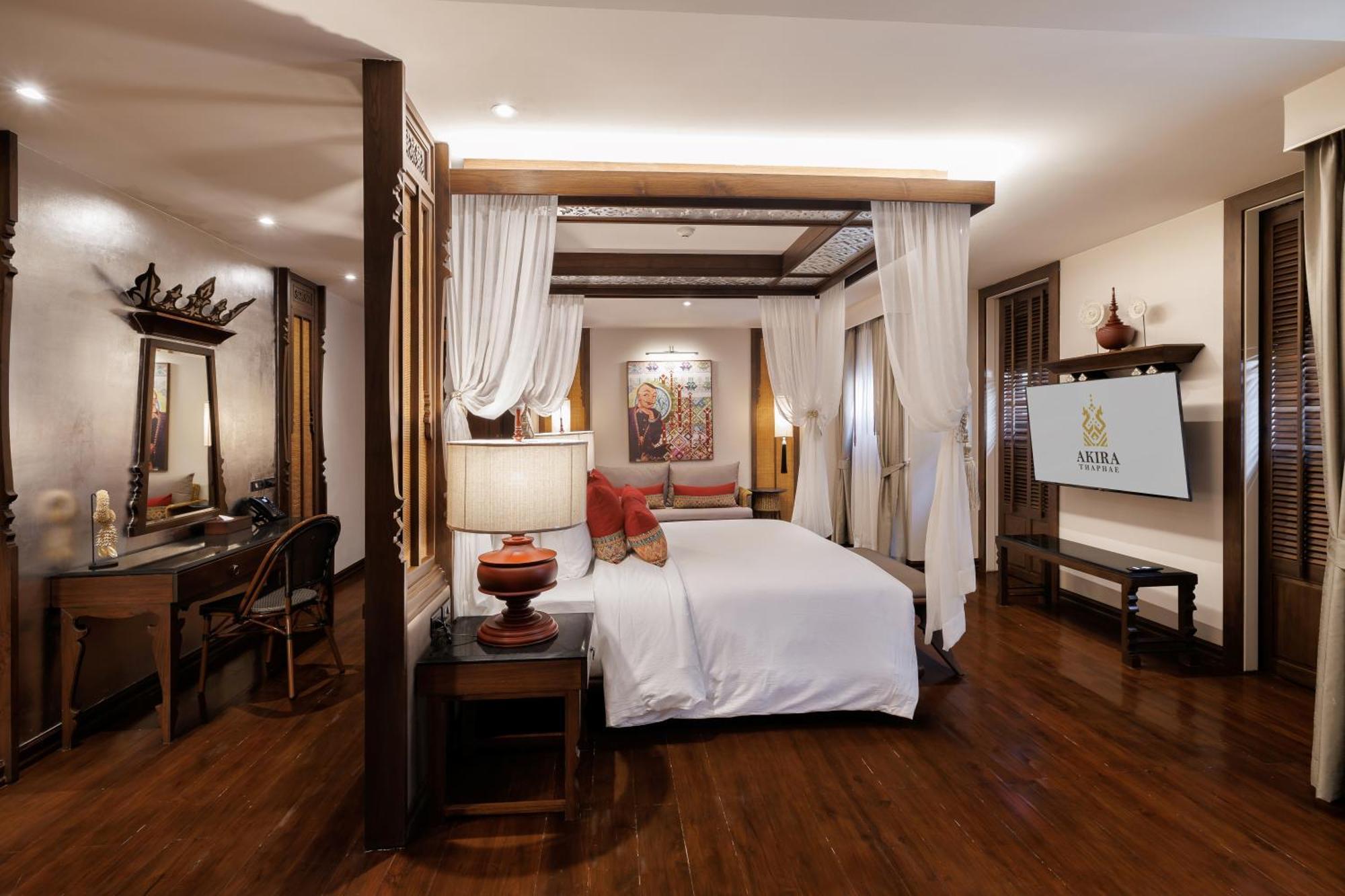 Akira Thaphae Hotel เชียงใหม่ ภายนอก รูปภาพ
