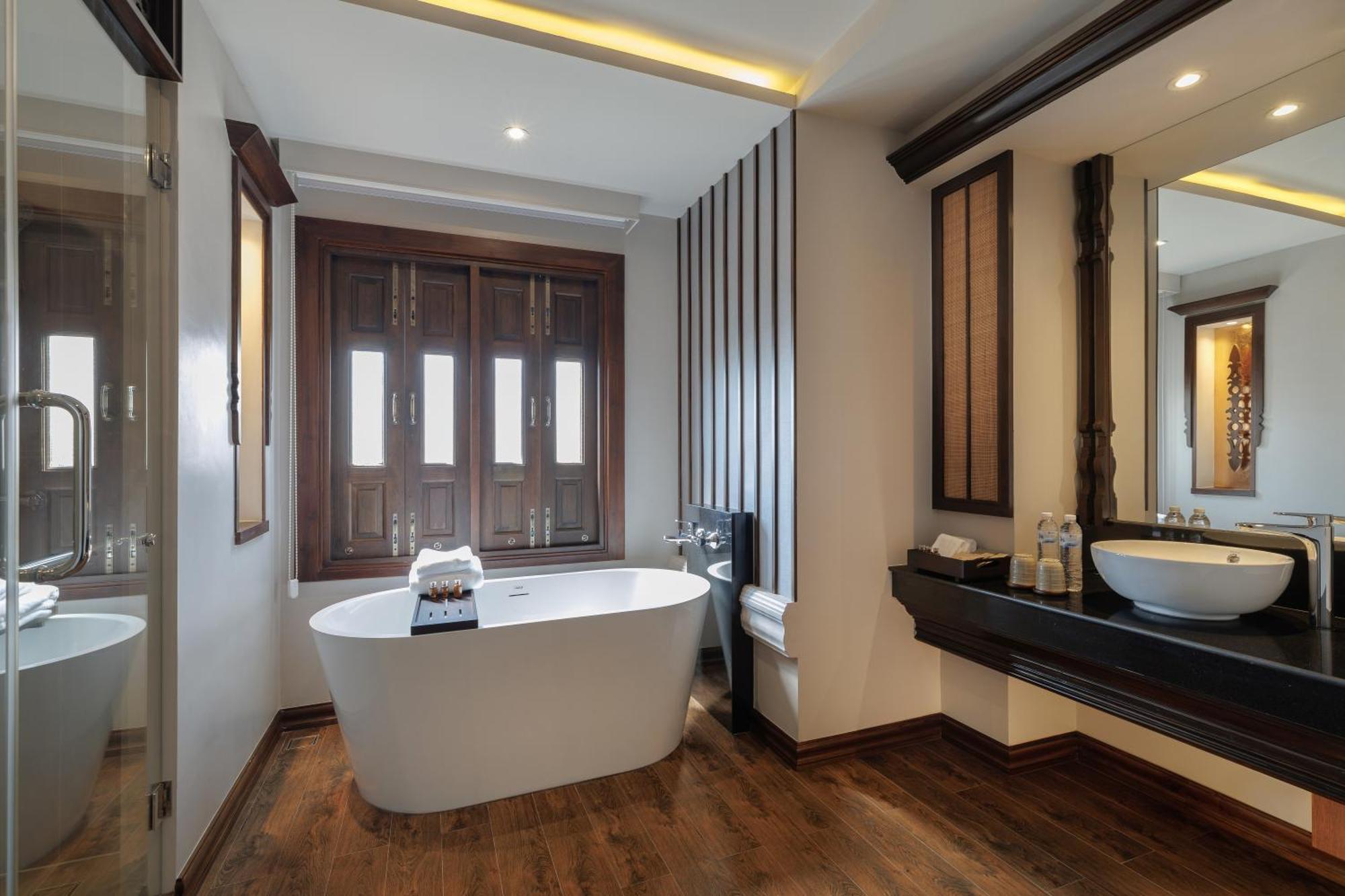 Akira Thaphae Hotel เชียงใหม่ ภายนอก รูปภาพ