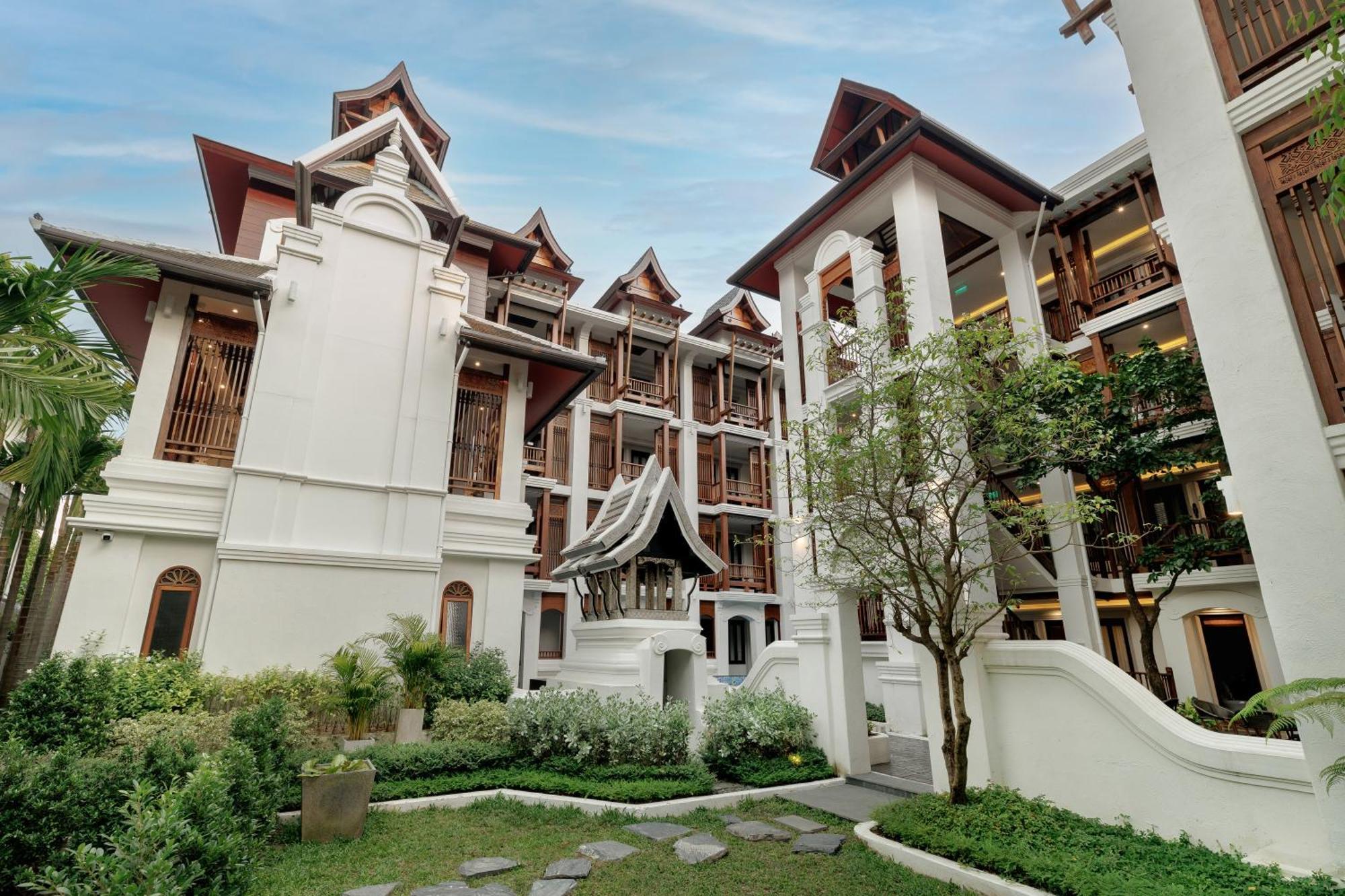 Akira Thaphae Hotel เชียงใหม่ ภายนอก รูปภาพ