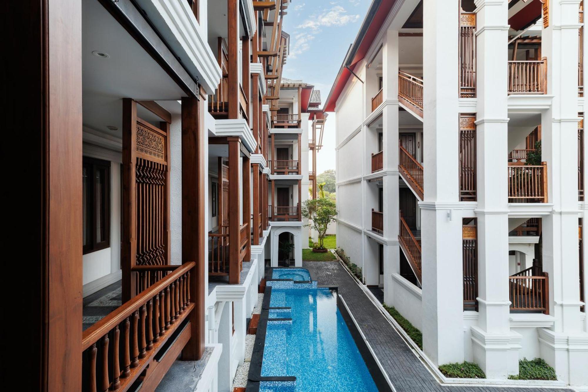 Akira Thaphae Hotel เชียงใหม่ ภายนอก รูปภาพ
